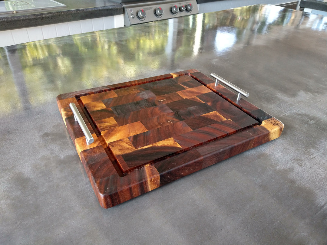 Beefy BBQ Board™ - 18" x 15"