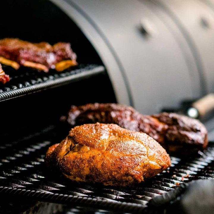 Deluxe Pulled Pork Feast: Feeds 6-8 - BBQRubs.com