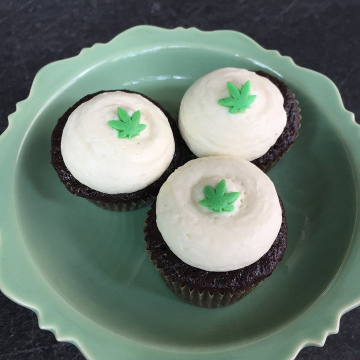 Hemp Leaf Sprinkles (CBD & THC Free) - BBQRubs.com