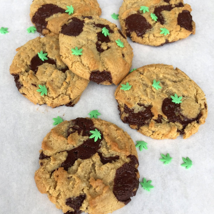 Hemp Leaf Sprinkles (CBD & THC Free) - BBQRubs.com