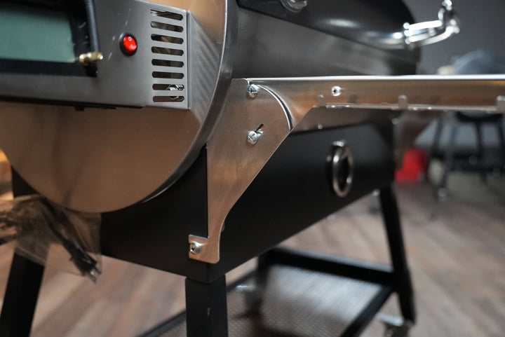 Recteq RT-700 / RT-680 | Pimp My Grill® Tactical Stainless Folding Front Shelf