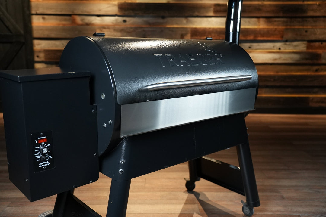 Traeger Pro 34 / Century 885 / Texas | Pimp My Grill® Bodyguard Stainless Steel Grease & Paint Protector
