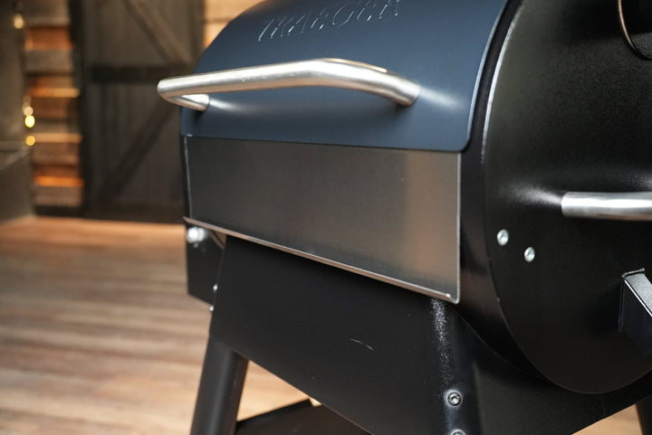 Traeger Pro 575 / Pro 22 / Redland / Ironwood 650 | Pimp My Grill® Bodyguard Stainless Steel Grease & Paint Protector